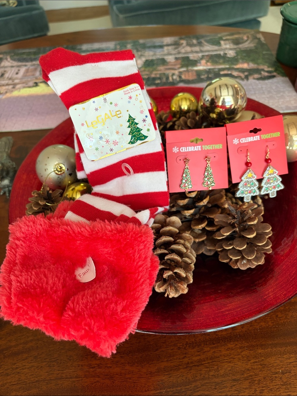 NWT Christmas 3 piece bundle Legale knee high striped socks and 2 pair earrings